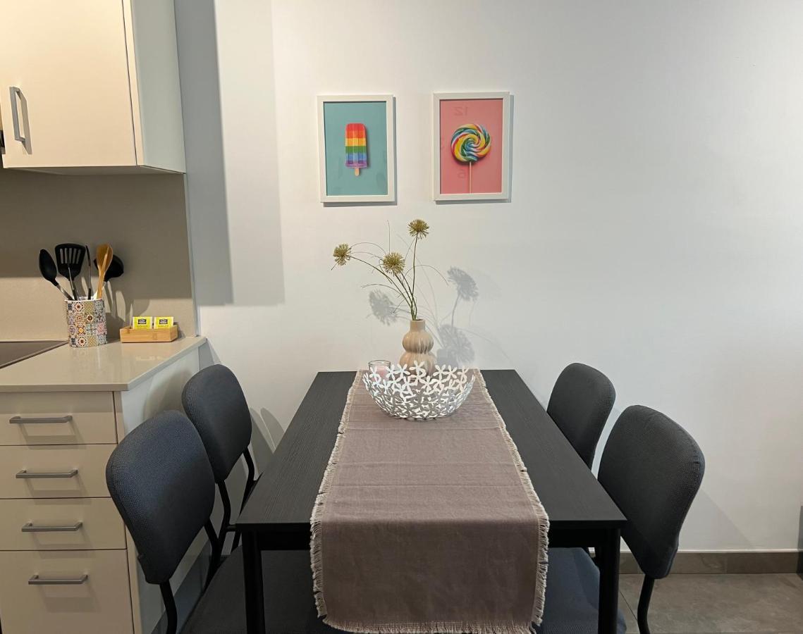 Cozy Apartment Well-Located In Terrassa, Barcelona Экстерьер фото