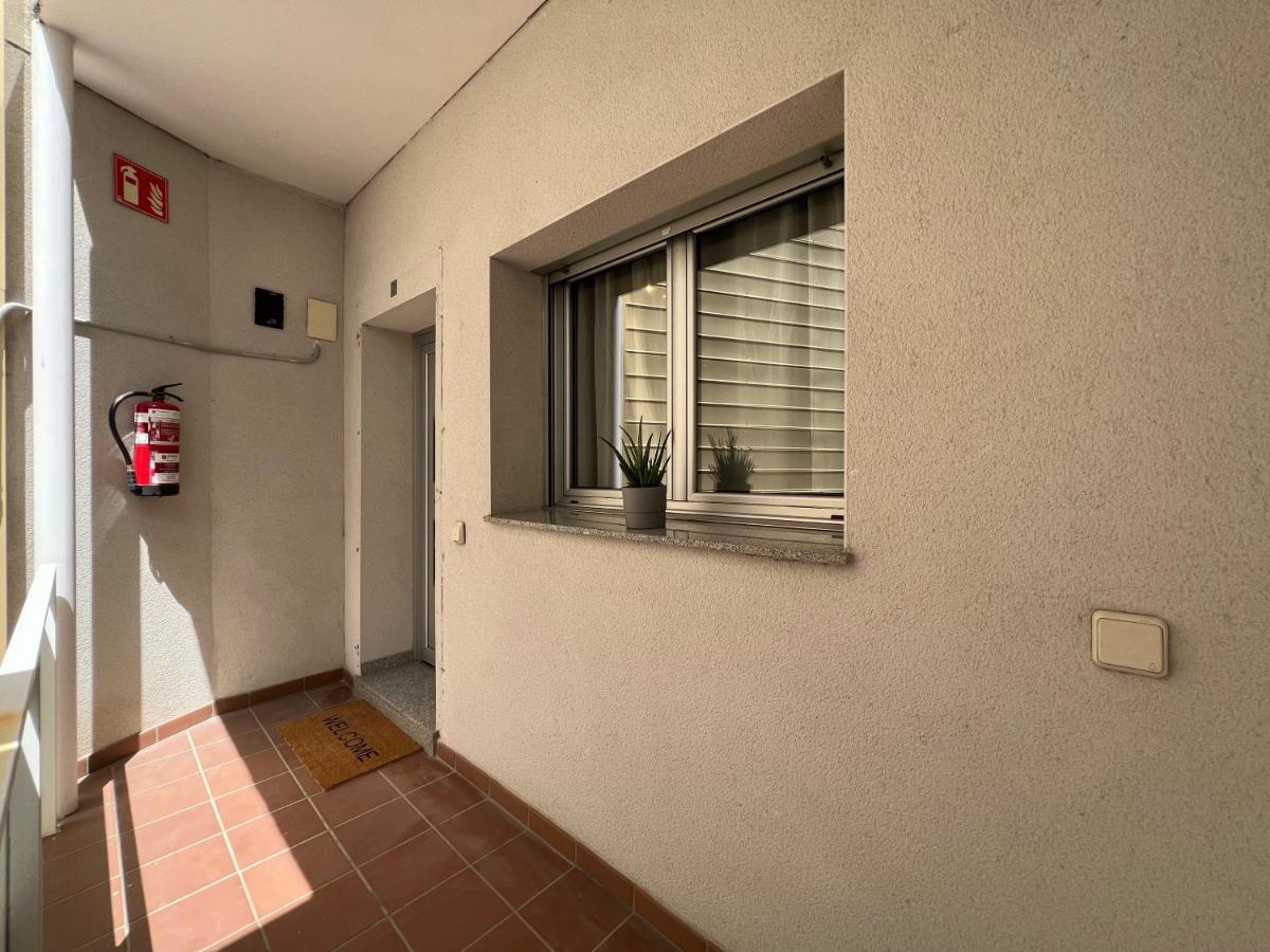 Cozy Apartment Well-Located In Terrassa, Barcelona Экстерьер фото